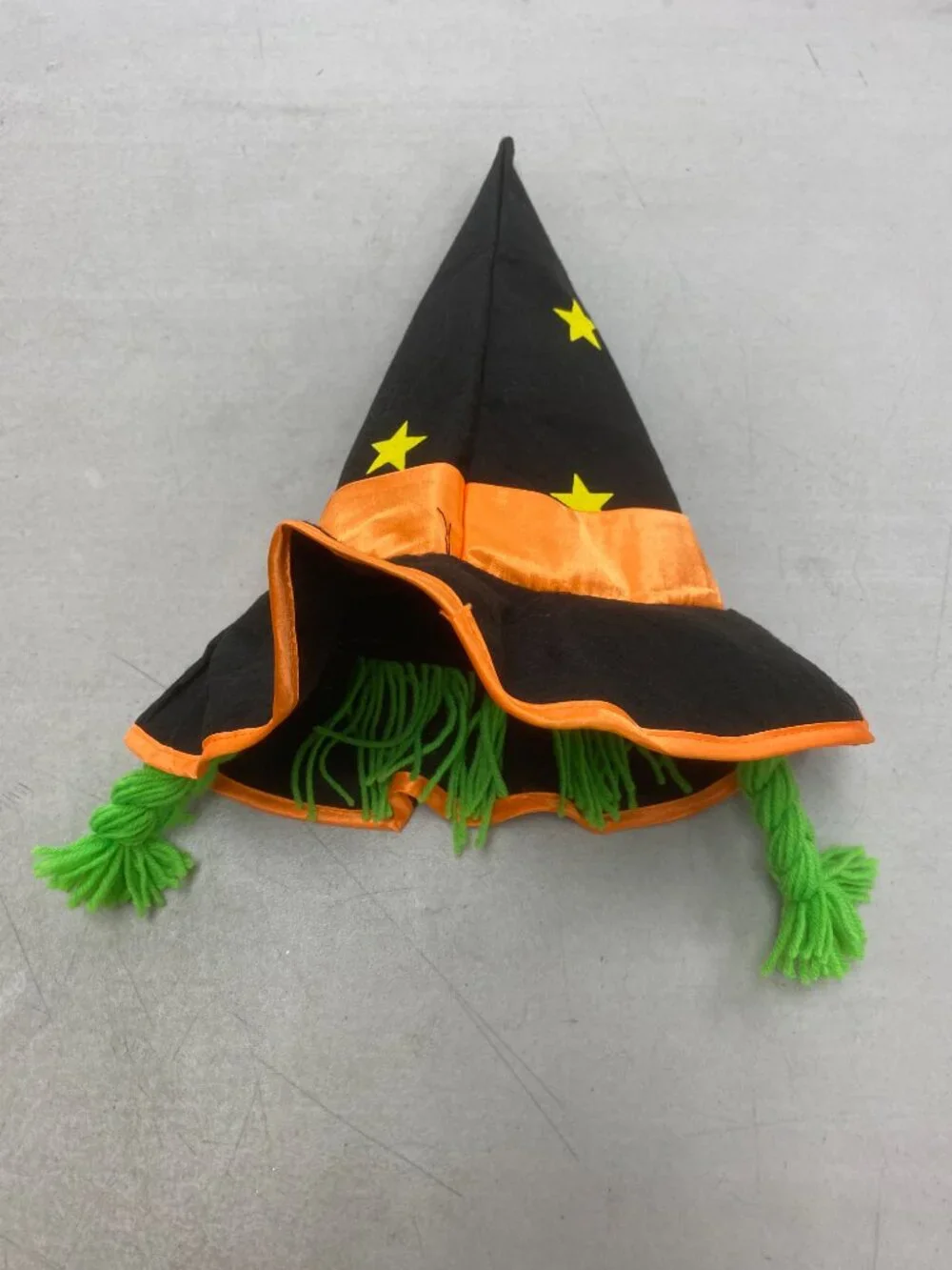 Wee Witch Infant Costume (Medium 12-18)